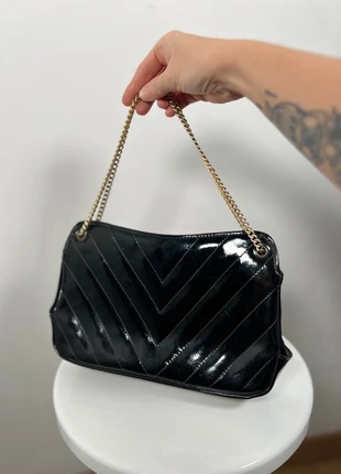 🌹 Superbe sac à main de soirée vintage verni à anse dorée 🌹, marca: Vintage, estado: Muy bueno, 30,00 €, 32,20 € Protección al comprador Pro incluida