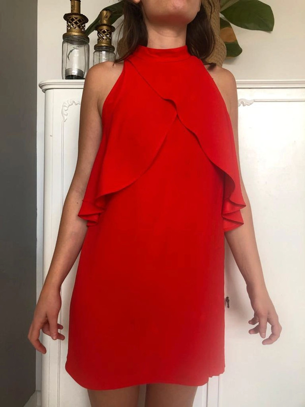 routine Verbazing apotheek Rood mini jurkje van Zara - Vinted