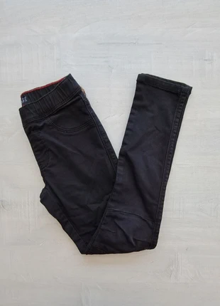 Pantalon super skinny WE - noir - taille 128 cm - 60% coton, marque: WE, état: Très bon état, taille: 8 ans / 128 cm, 4,00 €, 4,90 € Protection acheteurs incluse