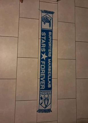 Écharpe OM "Supporters Marseillais Stars Forever", merk: Marseille, staat: Goed, € 5,00, € 5,95 inclusief Kopersbescherming