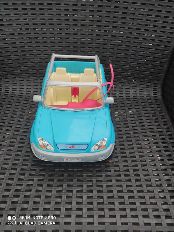 Voiture Mattel 1