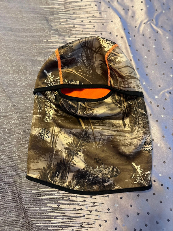 Realtree Camo Face Cover 1