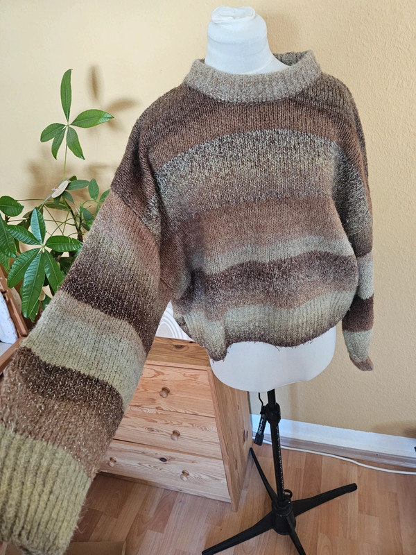 Gestreifter Pullover mit Glitzer 1