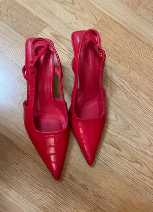 Zapatos sin estrenar, talla 37, marque: Stradivarius, état: Neuf sans étiquette, taille: 37, 9,00 €, 10,15 € Protection acheteurs incluse