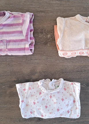 Lots de 3 Pyjama Filles en 6 mois, Très bonne état, brand: Sucre d'Orge, condition: Very good, size: 6-9 months / 68 cm, €1.50, €2.28 includes Buyer Protection