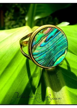 Bague dorée en acier inoxydable et sa nacre bleue - Uhaina Bijoux, brand: Uhaina Bijoux, condition: New with tags, size: Adjustable, €10.00, €11.20 includes Buyer Protection Pro