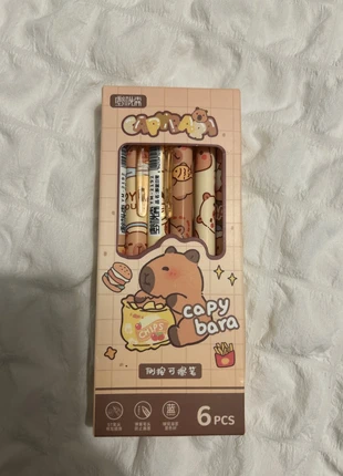 Papeterie Capybara, brand: capybara, condizioni: Nuovo con cartellino, €5.40, €6.37 include la Protezione acquisti