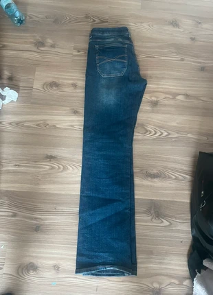Mid waist Jeans, marke: Pull & Bear, zustand: Gut, größe: S / 36 / 8, 10,00 €, 11,20 € inklusive Vinted-Käuferschutz