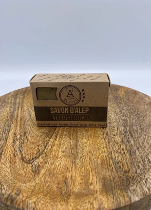 🧼 Savon d’Alep Alepeo exfoliant aux graines de nigelle – 100 g, marque: savon d'Alep, état: Neuf avec étiquette, 8,90 €, 10,05 € Protection acheteurs incluse