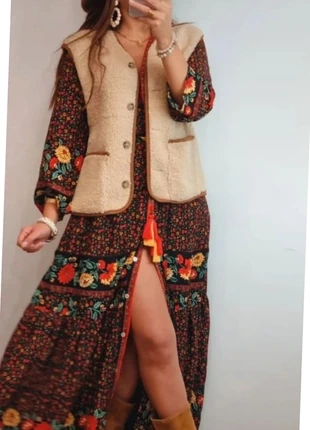 Magnifique gilet moumoute, brand: Boutique Parisienne, condizioni: Ottime, taglia: S / IT 40 / EU 36, €39.99, €42.69 include la Protezione acquisti Pro