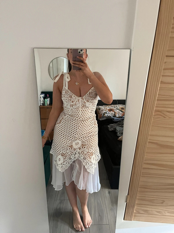 Jarlo white lace dress