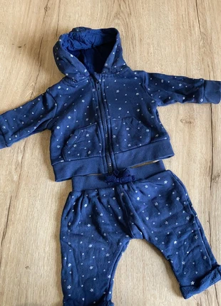 Ensemble veste et pantalon jogging 3 mois, marque: Mots d'enfants, état: Très bon état, taille: 1-3 mois / 56 cm, 3,00 €, 3,85 € Protection acheteurs incluse