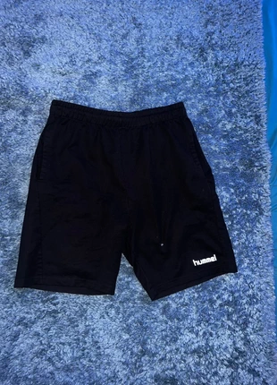 Short Hummel noir, brand: Hummel, condition: Good, size: M, €5.00, €5.95 includes Buyer Protection