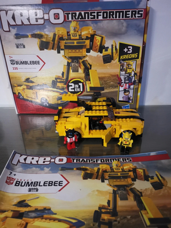  KRE-O Transformers Bumblebee Construction Set (36421) : Toys &  Games