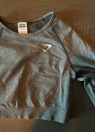 Gymshark trui, marca: Gymshark, estado: Muito bom, tamanho: M / 38 / 10, €15.00, €16.45 inclui Proteção do Comprador