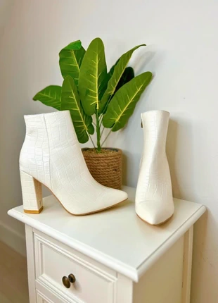 Bottines blanches à talons bloc - Taille 37, brand: Shein, condition: New without tags, size: 37, €18.00, €19.60 includes Buyer Protection