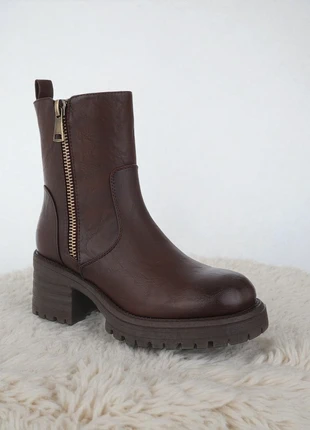 Paire de bottines couleur marron, taille 40, marca: Boutique Parisienne, estado: Muy bueno, tamaño: 40, 51,99 €, 55,29 € Protección al comprador incluida