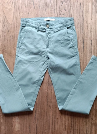 Pantalon droit kaki Celio T.34 comme neuf, marca: Celio, estado: Nuevo sin etiquetas, tamaño: XS / 34 / 6, 11,00 €, 12,25 € Protección al comprador incluida