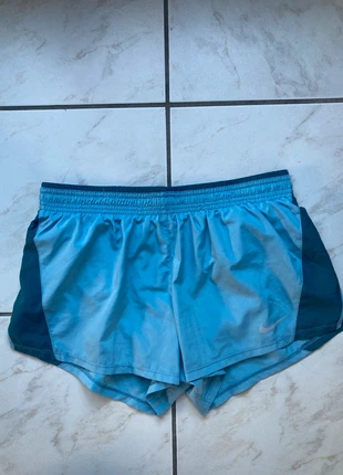 Short running Nike taille M couleur bleu, brand: Nike, condition: Very good, size: M / 38 / 10, €12.00, €13.30 includes Buyer Protection Pro
