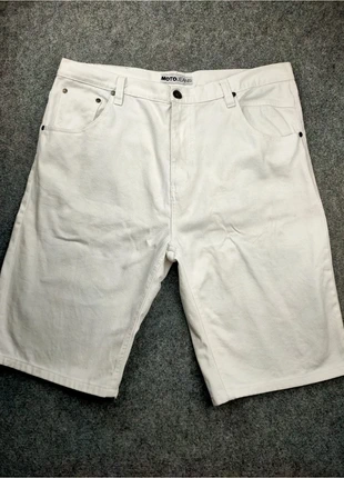 Short MotoJeans blanc taille 38 100% Coton, marke: motojeans, zustand: Sehr gut, größe: W38 | DE 54, 10,00 €, 11,20 € inklusive Vinted-Käuferschutz