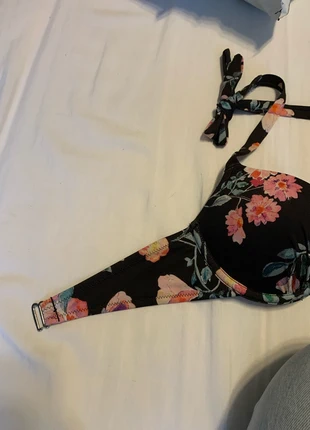 Haut de maillot de bain : EUR 65C, brand: H&M, condition: New with tags, size: Other, €5.00, €5.95 includes Buyer Protection