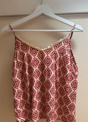 Topje met spaghetti bandjes, marca: Shein, estado: Nuevo sin etiquetas, tamaño: S / 36 / 8, 3,00 €, 3,85 € Protección al comprador incluida