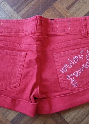 Low Waisted Red Underground Women´s Shorts, brand: underground, condizioni: Ottime, taglia: XS / IT 38 / EU 34, €1.00, €1.75 include la Protezione acquisti