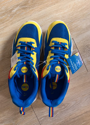 Crampons cheap chaussures lidl