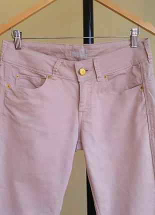 Pantalón rosa pálido Bershka, marca: Bershka, estado: Muito bom, tamanho: L / 40 / 12, €3.00, €3.85 inclui Proteção do Comprador