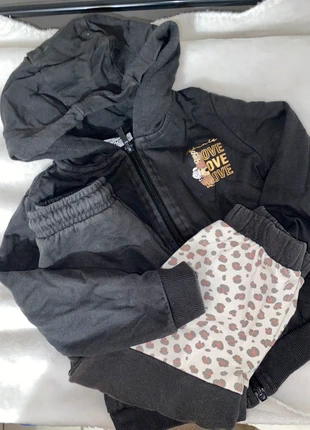 Ensemble jogging Minnie , brand: Kiabi, condizioni: Buone, taglia: 4 anni / 104 cm, €3.50, €4.38 include la Protezione acquisti