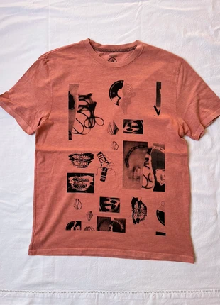 T-shirt Volcom rose unisexe à imprimés noirs – style skate & streetwear, marque: Volcom, état: Neuf sans étiquette, taille: S, 12,00 €, 13,30 € Protection acheteurs incluse