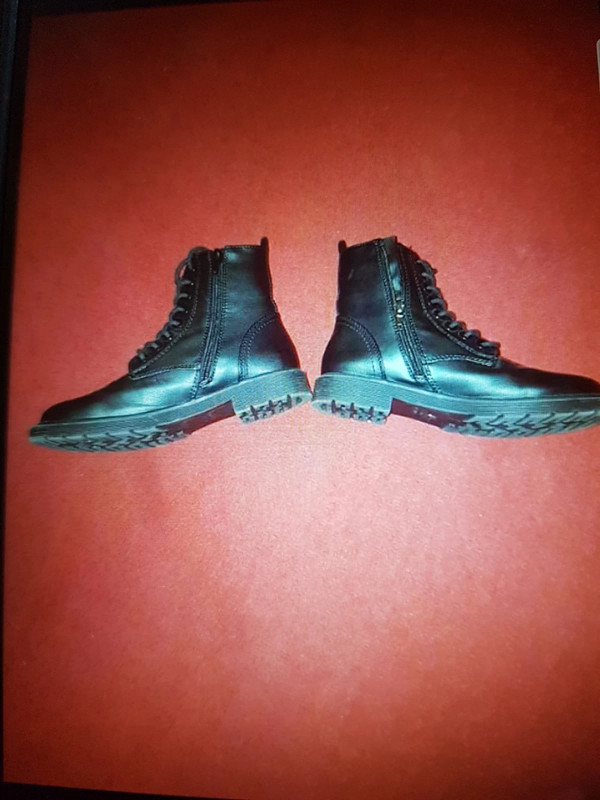 Size 1 2025 ladies boots uk