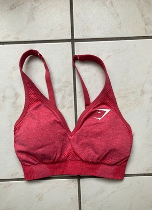 Brassière gymshark taille XS couleur rouge, marke: Gymshark, zustand: Sehr gut, größe: XS, 13,50 €, 14,88 € beinhaltet Vinted-Käuferschutz Pro