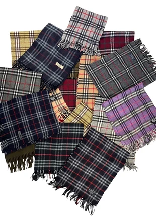 Écharpes Burberry 100% cachemire Made in England - vintage Y2K, marke: Burberry, zustand: Sehr gut, 35,00 €, 37,45 € inklusive Vinted-Käuferschutz