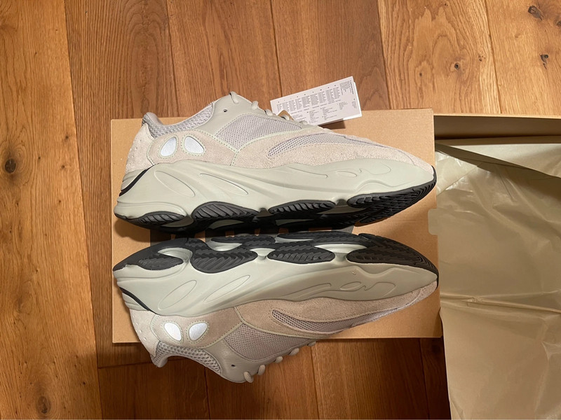 Adidas Yeezy Boost 700 Salt Vinted