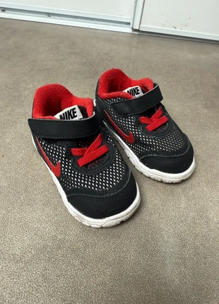 Baskets Nike bébé garçon Taille 19,5, brand: Nike, condition: Very good, size: 19, €10.00, €11.20 includes Buyer Protection Pro