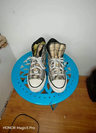 Converse All Star a quadri – Numero 37,5, brand: Converse, condizioni: Ottime, taglia: 37.5, €15.00, €16.45 include la Protezione acquisti