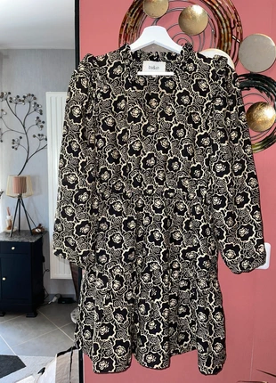 Robe fleurie Bash T1 neuve, marca: Ba&sh, estado: Novo sem etiquetas, tamanho: S / 36 / 8, €35.00, €37.45 inclui Proteção do Comprador