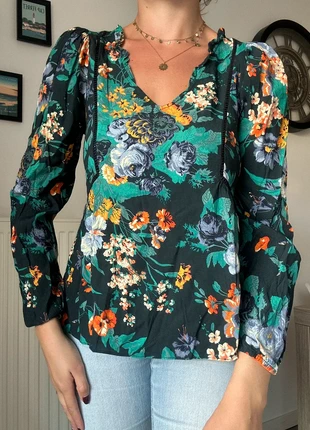 Blouse à fleurs bleu et jaune – Naf Naf – Taille 36 – Parfait état, marca: Naf Naf, estado: Muito bom, tamanho: S / 36 / 8, €8.00, €9.10 inclui Proteção do Comprador