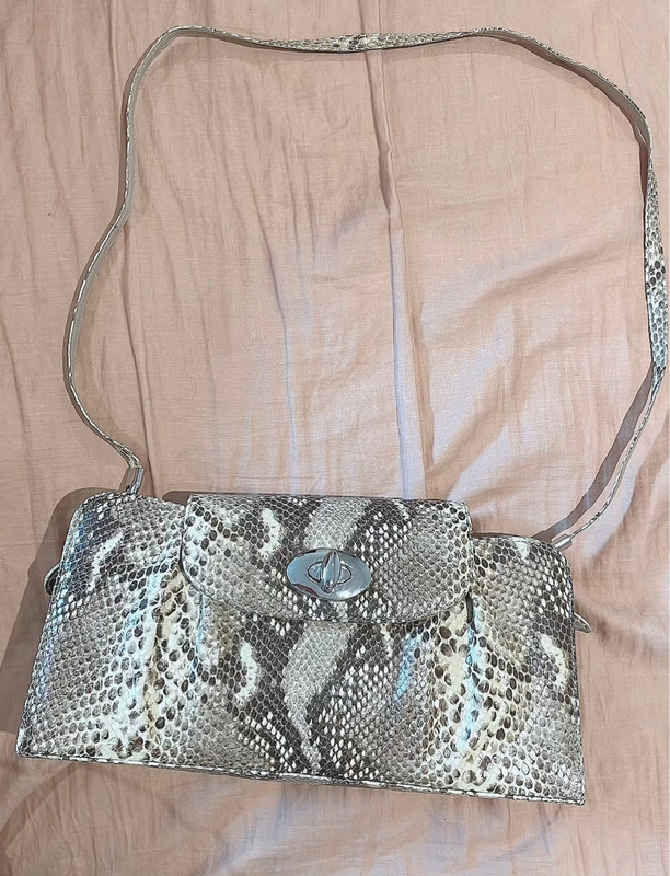 👜 Stuart Weitzman Leather / Snake Skin Effect Y2K / 90’s Style Shoulder ...