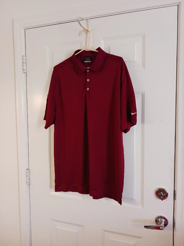 NWT Men's XL Nike Polo Shirt