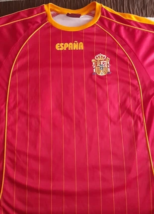 Camiseta seleccion española. Talla L, merk: Torres, staat: Heel goed, maat: L, € 4,00, € 4,90 inclusief Kopersbescherming