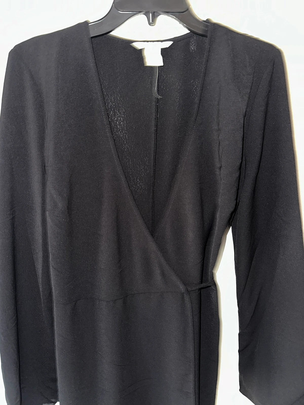 xy black long sleeve slit modest H&M dress size medium 3