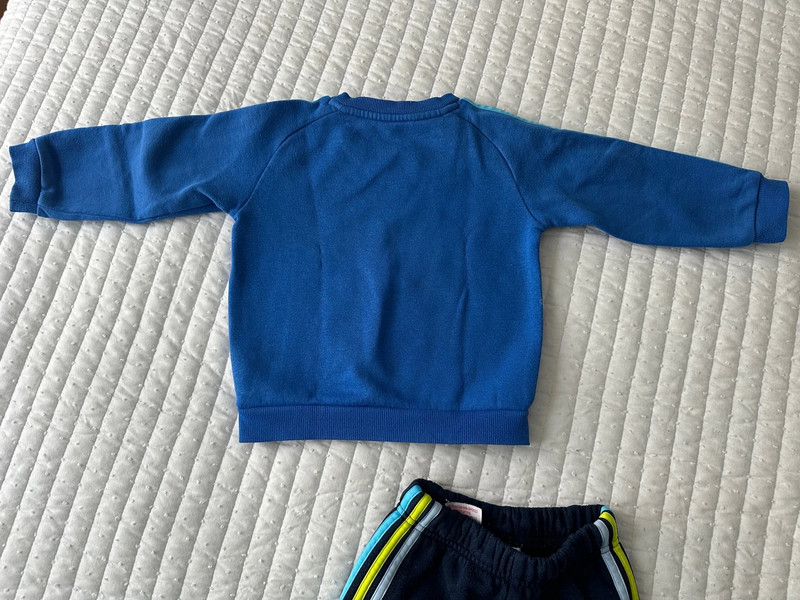 Chándal azul Adidas 9-12 meses 4