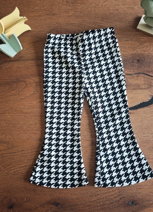 Pantalon pat Delph, marca: Shein, estado: Muito bom, tamanho: 18-24 meses / 86 cm, €1.50, €2.28 inclui Proteção do Comprador