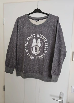 Sweat Disney XL, brand: Disney, condition: Very good, size: XL / 42 / 14, €3.00, €3.85 includes Buyer Protection