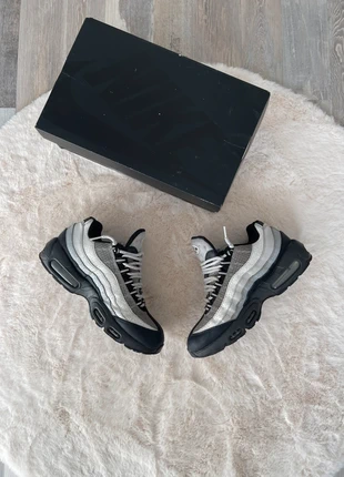 Nike Air Max 95 safari réflective, marque: Nike, état: Très bon état, taille: 40, 90,00 €, 95,20 € Protection acheteurs incluse