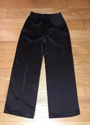 Pantaloni dritti a palazzo tg. S/M Zara, marque: Zara, état: Neuf sans étiquette, taille: S / 36 / 8, 8,00 €, 9,10 € Protection acheteurs incluse