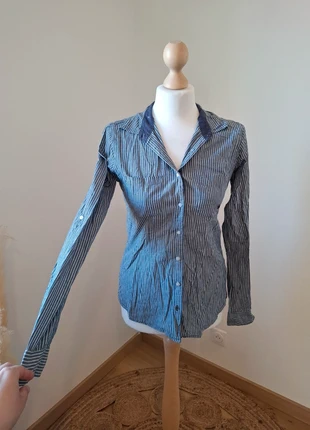 Chemise cintrée rayée Via 28 taille S 36, marke: Via28, zustand: Gut, größe: S / 36 / 8, 4,50 €, 5,43 € beinhaltet Vinted-Käuferschutz Pro