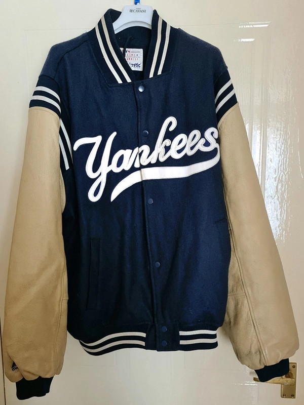 Vintage Majestic New York Yankees Jersey